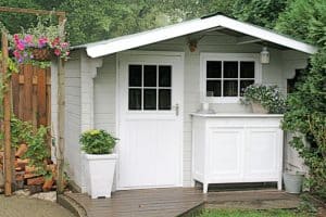 La Peinture Suédoise pour Intérieurs, Extérieurs et Jardins